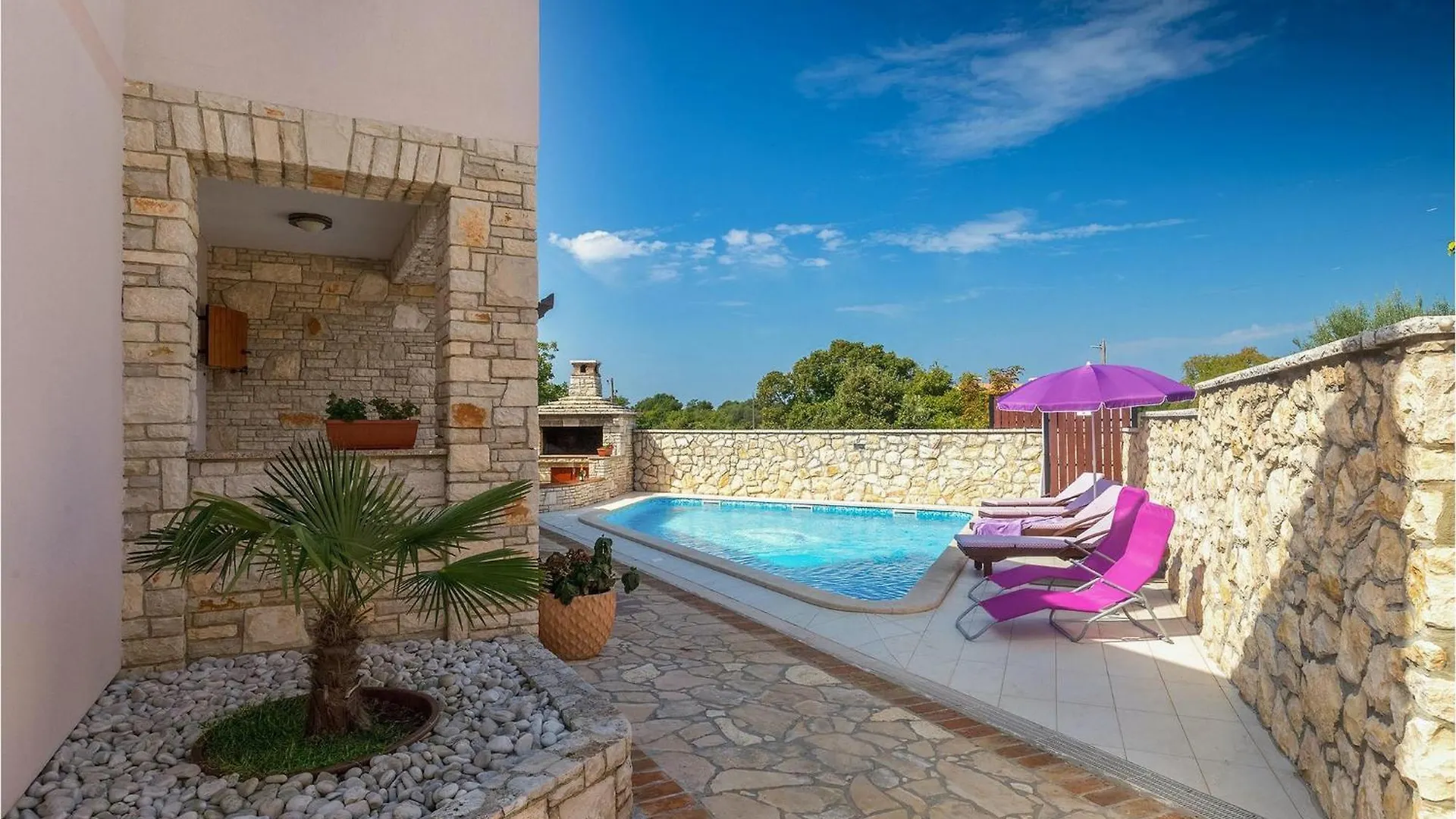 Villa Family Pula Holiday home