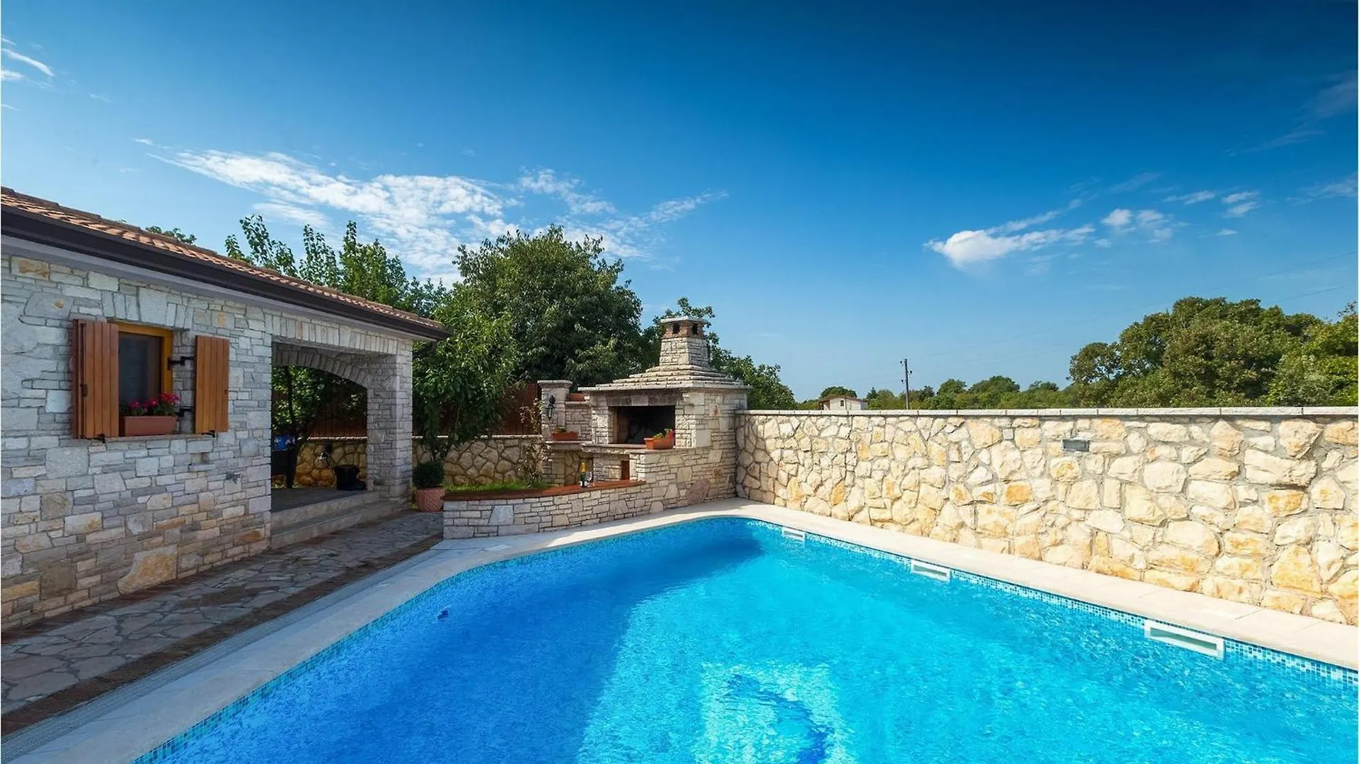 Villa Family Pula Holiday home
